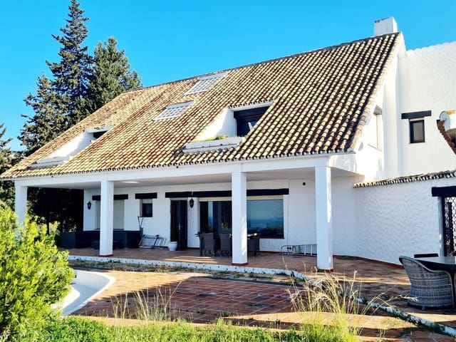 5 camera da letto Finca/Casa di Campagna in vendita in Las Chapas, Marbella con piscina garage - 2.700.000 € (Rif: 8477734)