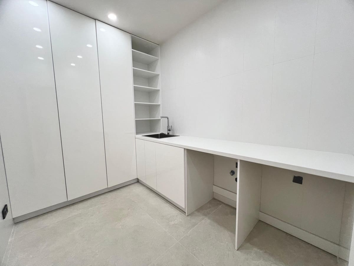 4 slaapkamer Villa te koop in Marbella met zwembad - € 3.899.000 (Ref: 8514238)