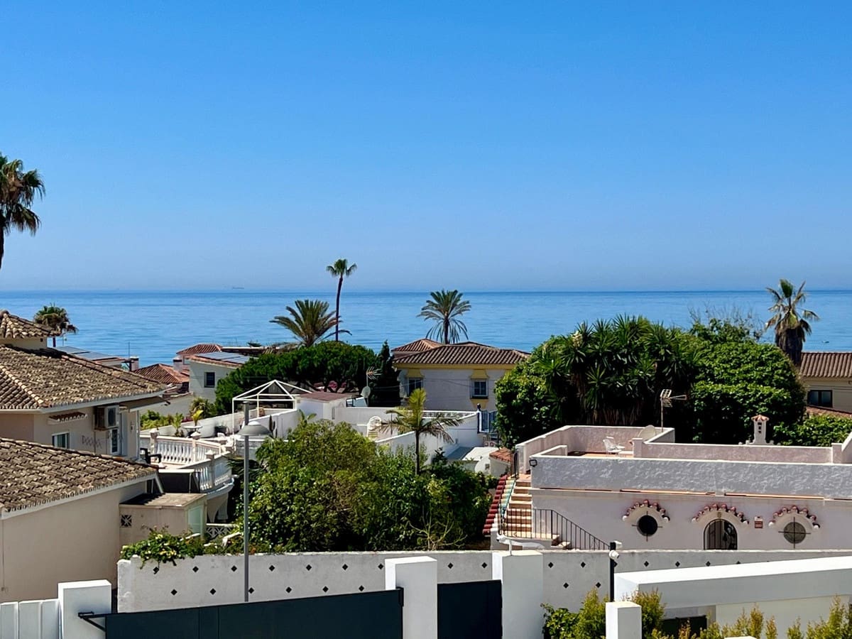 4 slaapkamer Villa te koop in Marbella met zwembad - € 3.899.000 (Ref: 8514238)