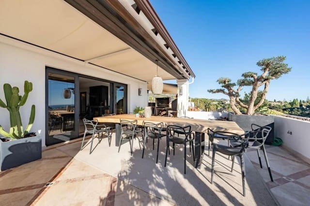 4 sypialnia Penthouse na sprzedaż w Sierra Blanca, Marbella z basenem garażem - 4 250 000 € (Ref: 8514315)