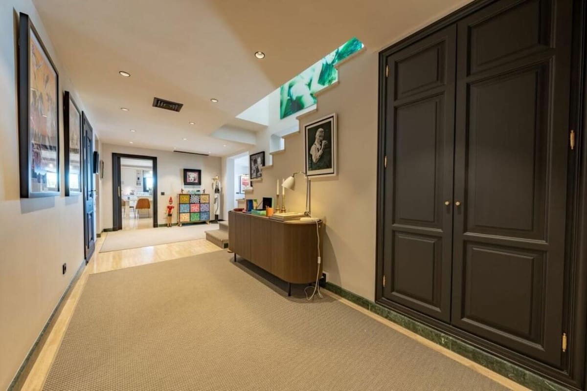 4 sypialnia Penthouse na sprzedaż w Golden Mile z basenem garażem - 4 250 000 € (Ref: 8514315)