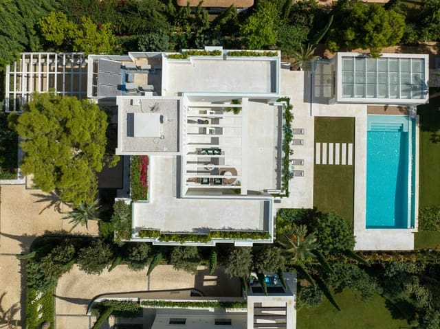5 sypialnia Willa na sprzedaż w La Carolina - Guadalpín, Marbella z basenem - 12 950 000 € (Ref: 8514317)