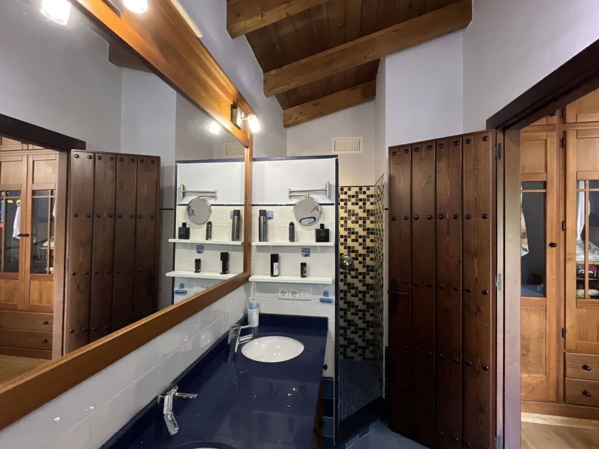 6 soveværelse Finca/Landehus til salg i Coin med swimmingpool - € 3.640.000 (Ref: 8529425)