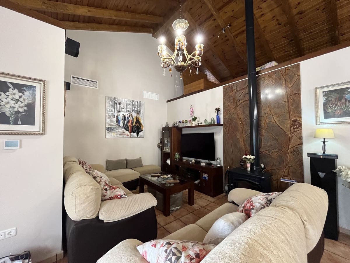 6 soveværelse Finca/Landehus til salg i Coin med swimmingpool - € 3.640.000 (Ref: 8529425)