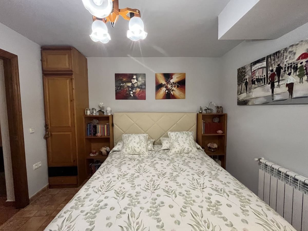 6 soveværelse Finca/Landehus til salg i Coin med swimmingpool - € 3.640.000 (Ref: 8529425)