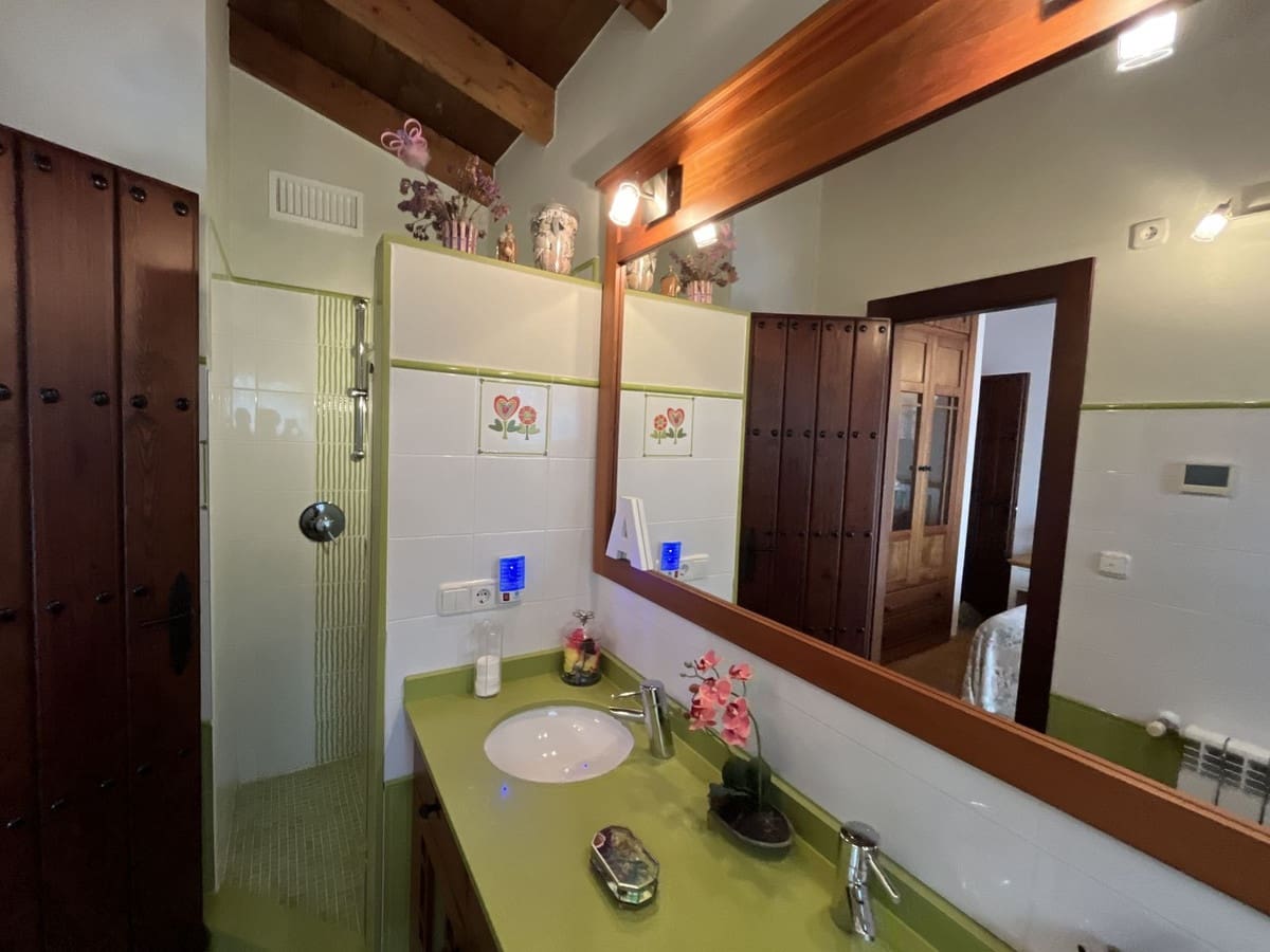 6 soveværelse Finca/Landehus til salg i Coin med swimmingpool - € 3.640.000 (Ref: 8529425)