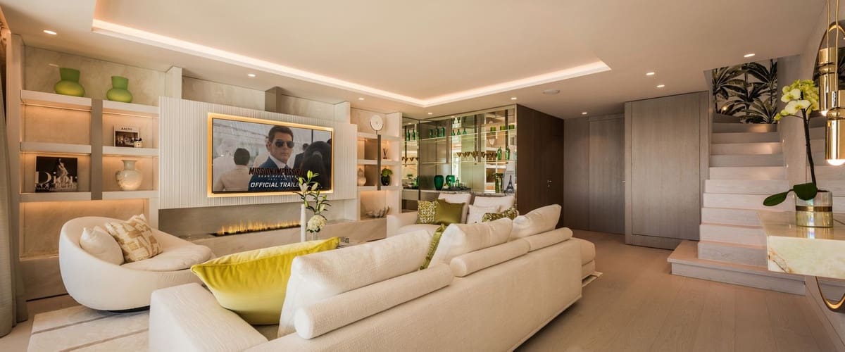 4 soveværelse Studio til salg i Golden Mile med swimmingpool garage - € 10.900.000 (Ref: 8529439)