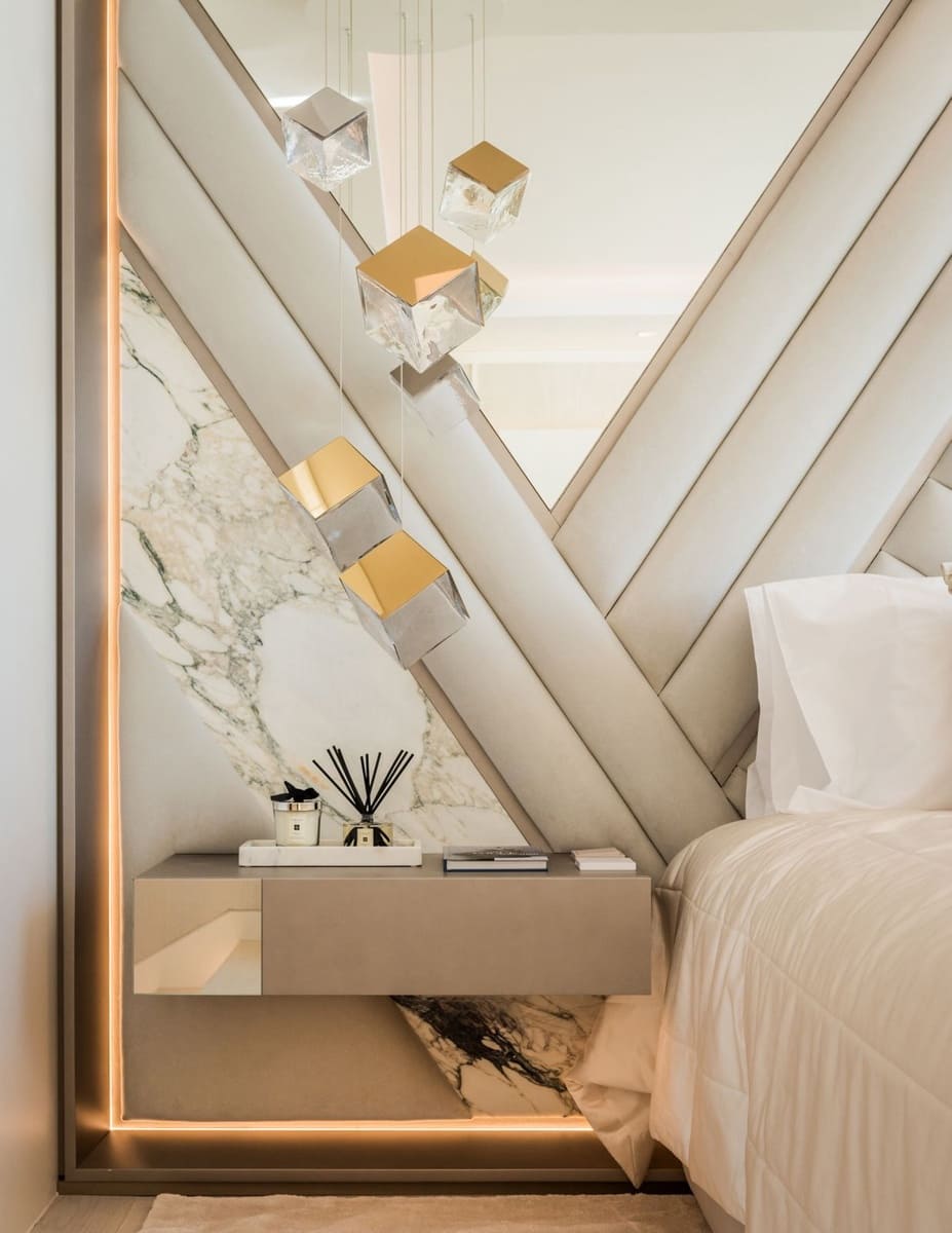 4 soveværelse Studio til salg i Golden Mile med swimmingpool garage - € 10.900.000 (Ref: 8529439)