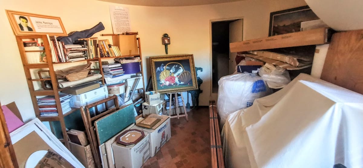 9 soverom Villa til salgs i Golden Mile med svømmebasseng garasje - € 10 500 000 (Ref: 8529540)