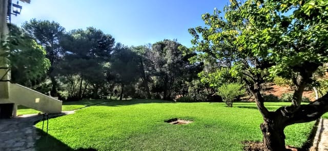 9 slaapkamer Villa te koop in La Carolina - Guadalpín, Marbella met zwembad garage - € 10.500.000 (Ref: 8529540)