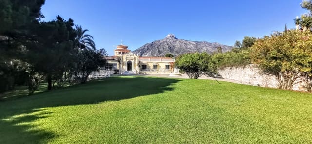 9 slaapkamer Villa te koop in La Carolina - Guadalpín, Marbella met zwembad garage - € 10.500.000 (Ref: 8529540)