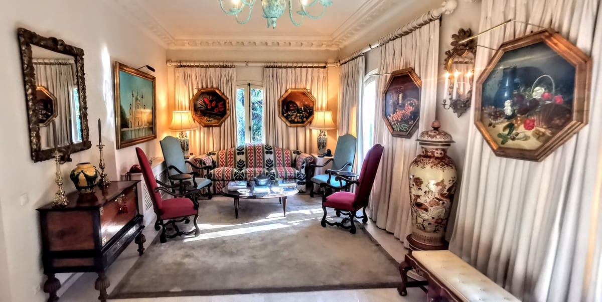 9 soverom Villa til salgs i Golden Mile med svømmebasseng garasje - € 10 500 000 (Ref: 8529540)