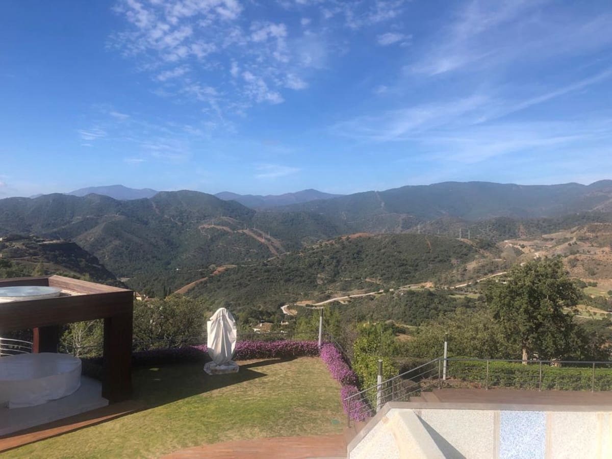 8 slaapkamer Villa te koop in La Zagaleta - € 15.000.000 (Ref: 8529543)