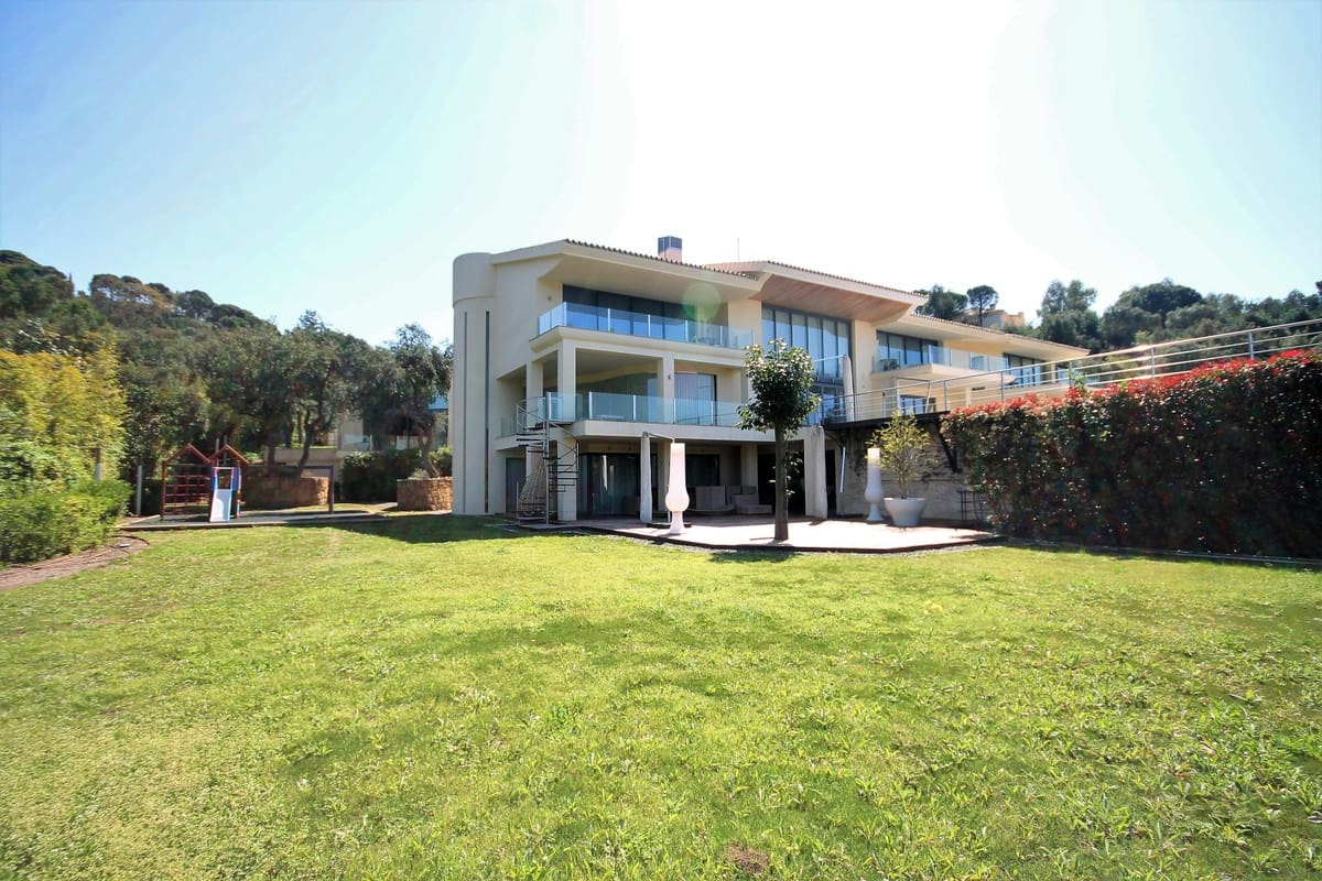 8 slaapkamer Villa te koop in La Zagaleta - € 15.000.000 (Ref: 8529543)