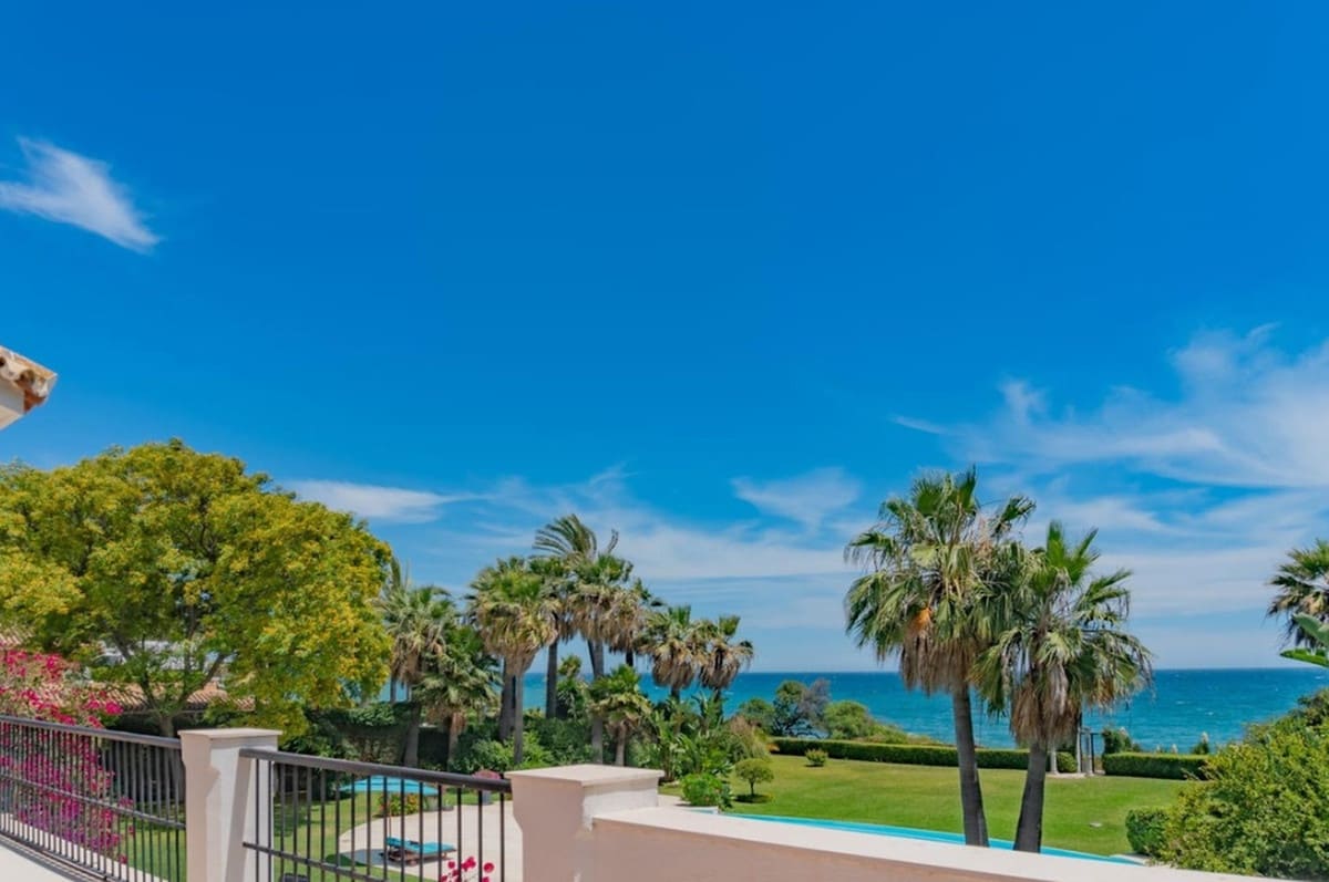 9 sypialnia Willa na sprzedaż w Estepona z basenem - 11 900 000 € (Ref: 8529548)