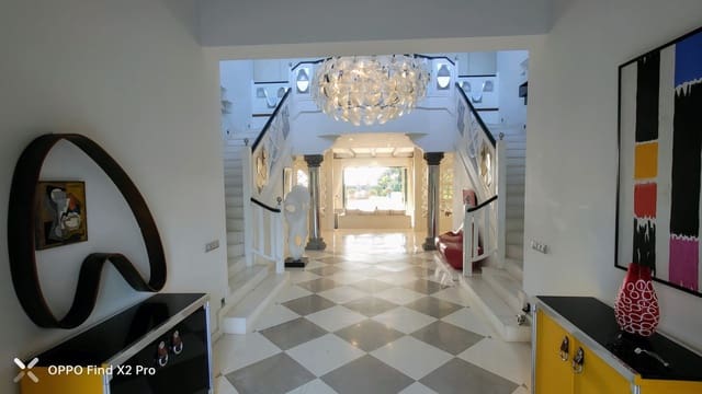 9 makuuhuone Huvila myytävänä paikassa Centro, Estepona mukana uima-altaan - 11 900 000 € (Ref: 8529548)