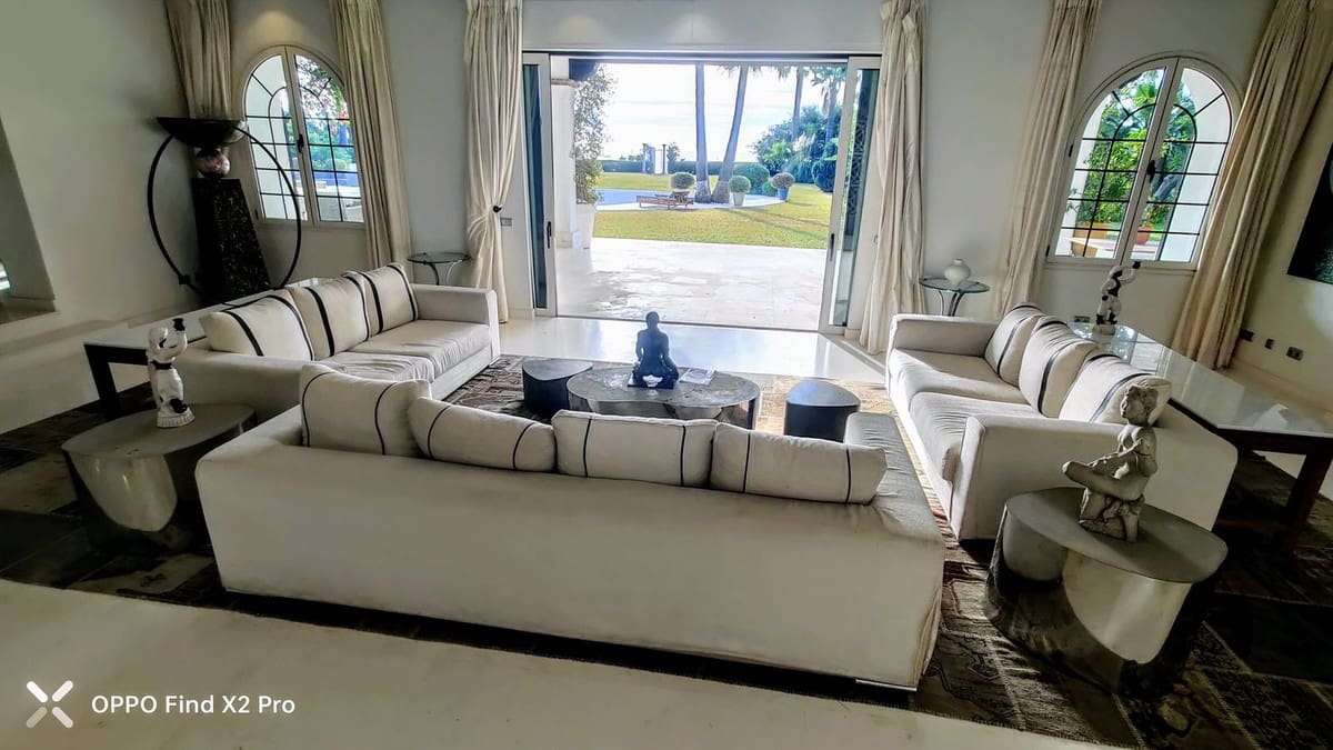 9 sypialnia Willa na sprzedaż w Estepona z basenem - 11 900 000 € (Ref: 8529548)