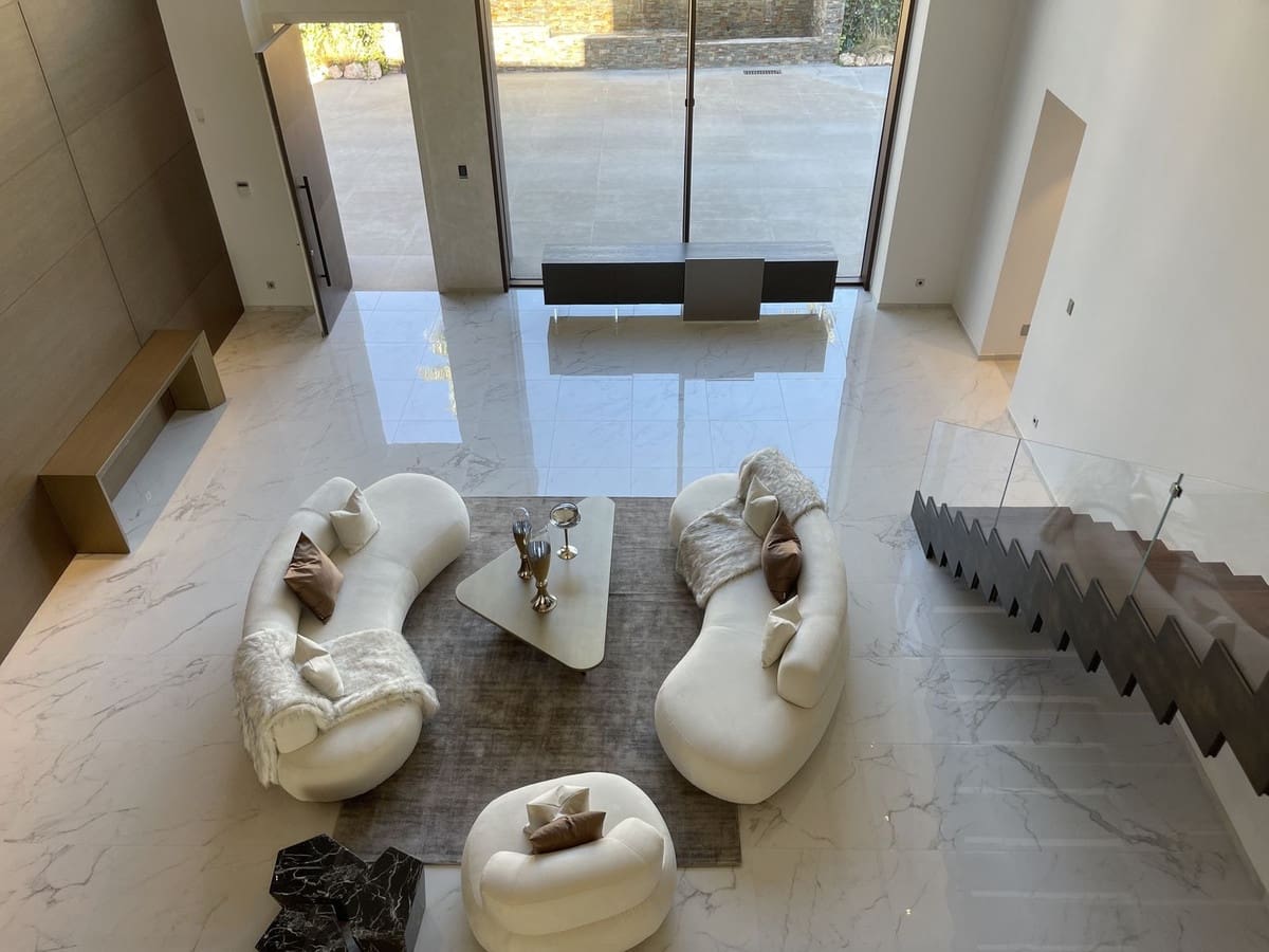 8 soveværelse Villa til salg i Golden Mile med swimmingpool garage - € 12.500.000 (Ref: 8529550)