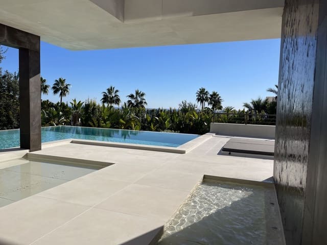 8 soveværelse Villa til salg i Sierra Blanca, Marbella med swimmingpool garage - € 12.500.000 (Ref: 8529550)
