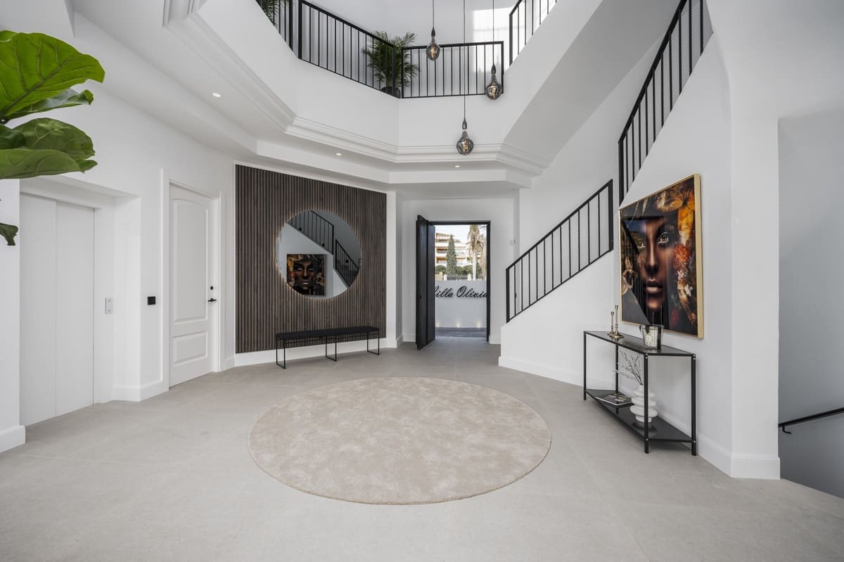 8 soverom Villa til salgs i Los Flamingos - € 12 000 000 (Ref: 8529555)