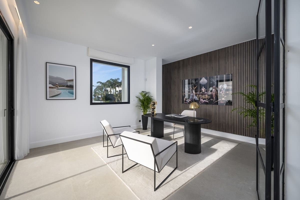 8 soverom Villa til salgs i Los Flamingos - € 12 000 000 (Ref: 8529555)