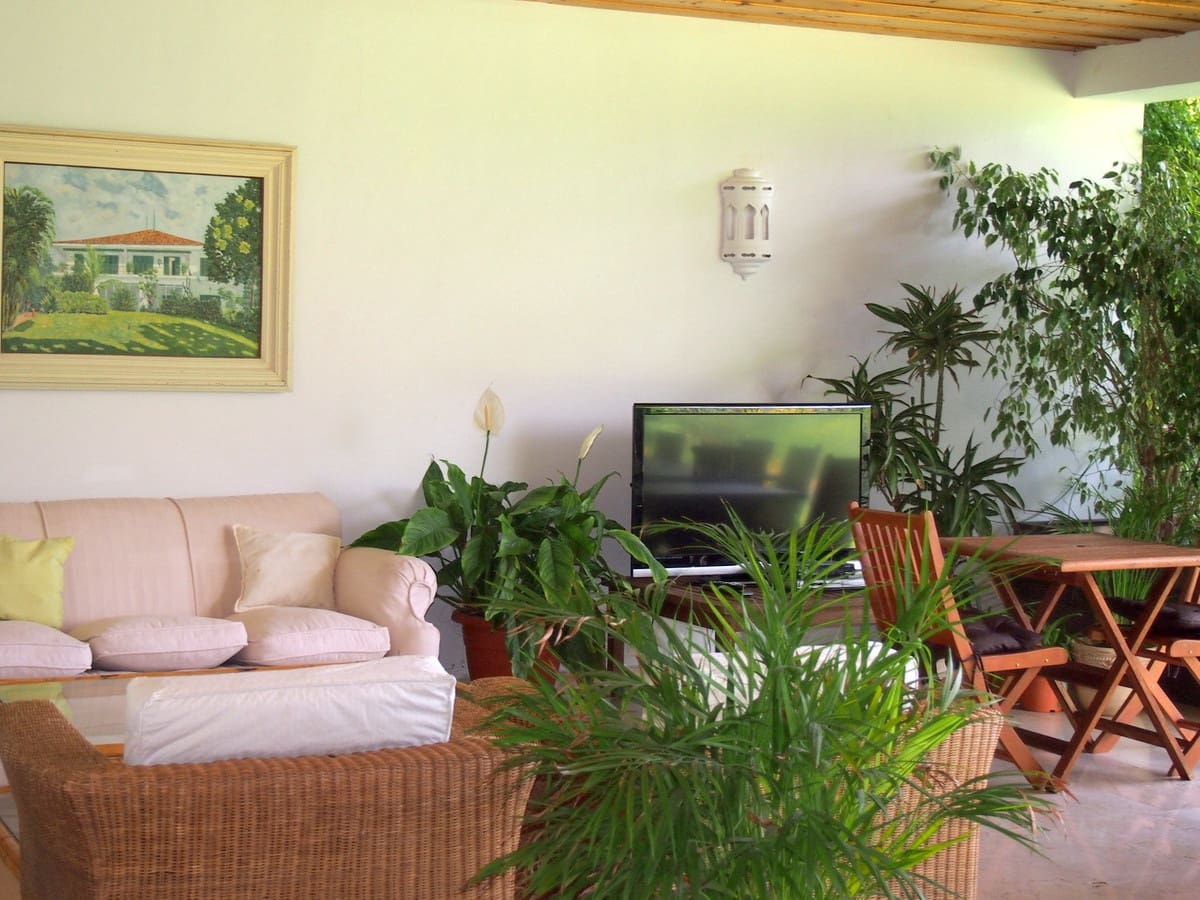 8 quarto Moradia para venda em Golden Mile com piscina - 11 000 000 € (Ref: 8529556)