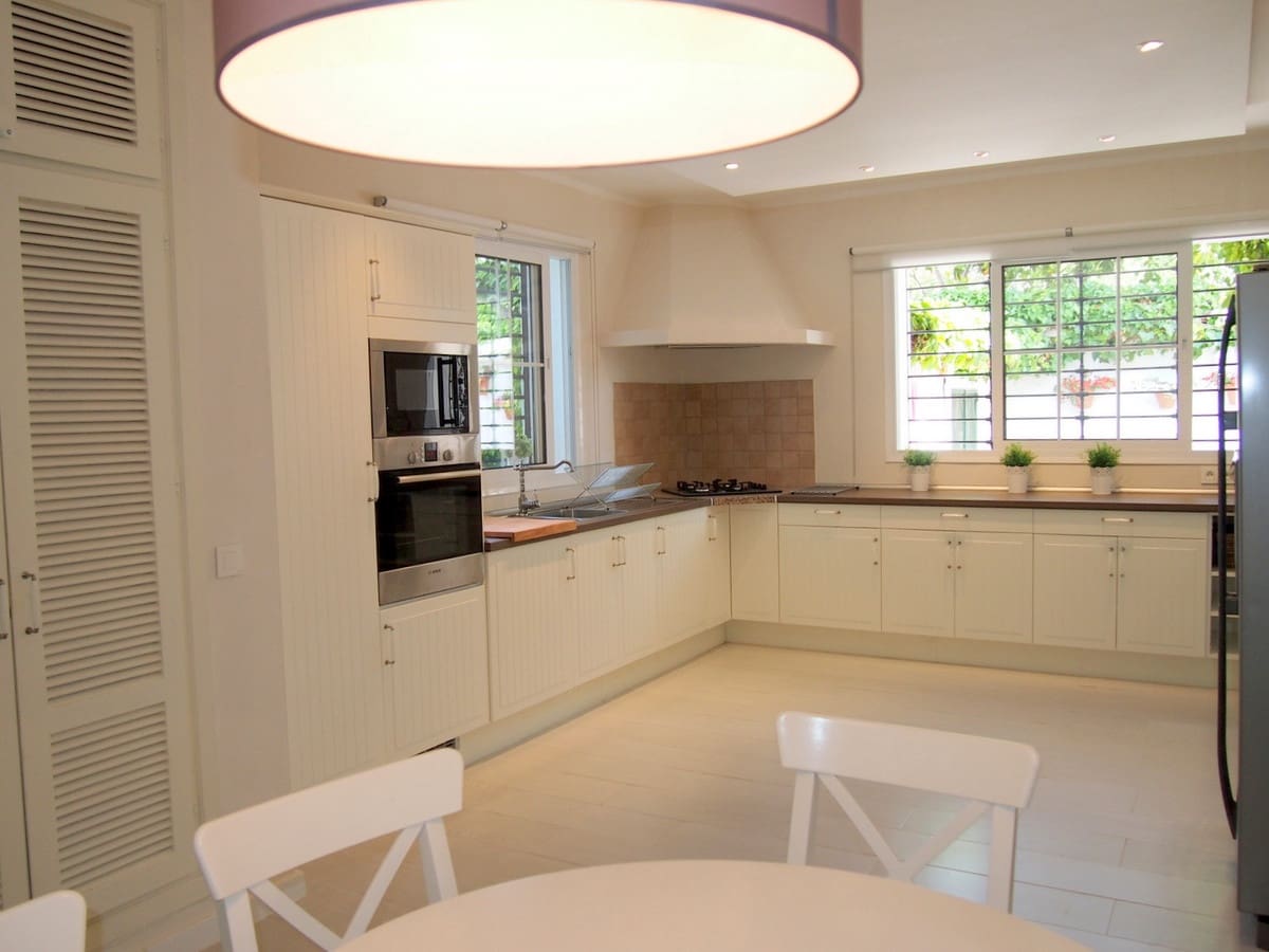 8 quarto Moradia para venda em Golden Mile com piscina - 11 000 000 € (Ref: 8529556)