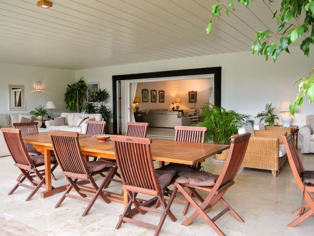 8 soverom Villa til salgs i La Carolina - Guadalpín, Marbella med svømmebasseng - € 11 000 000 (Ref: 8529556)