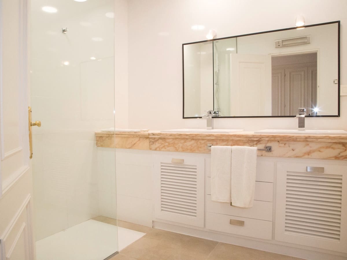 8 quarto Moradia para venda em Golden Mile com piscina - 11 000 000 € (Ref: 8529556)