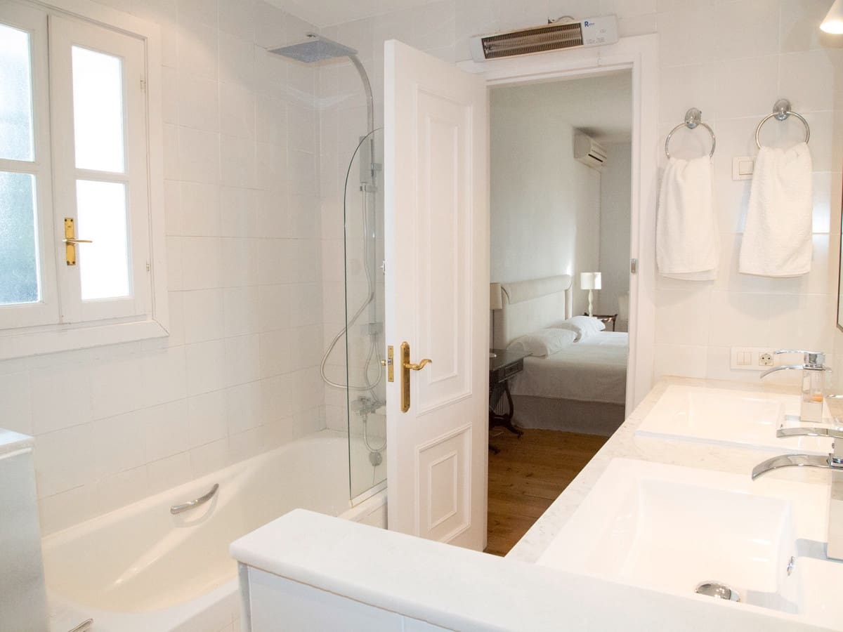 8 quarto Moradia para venda em Golden Mile com piscina - 11 000 000 € (Ref: 8529556)