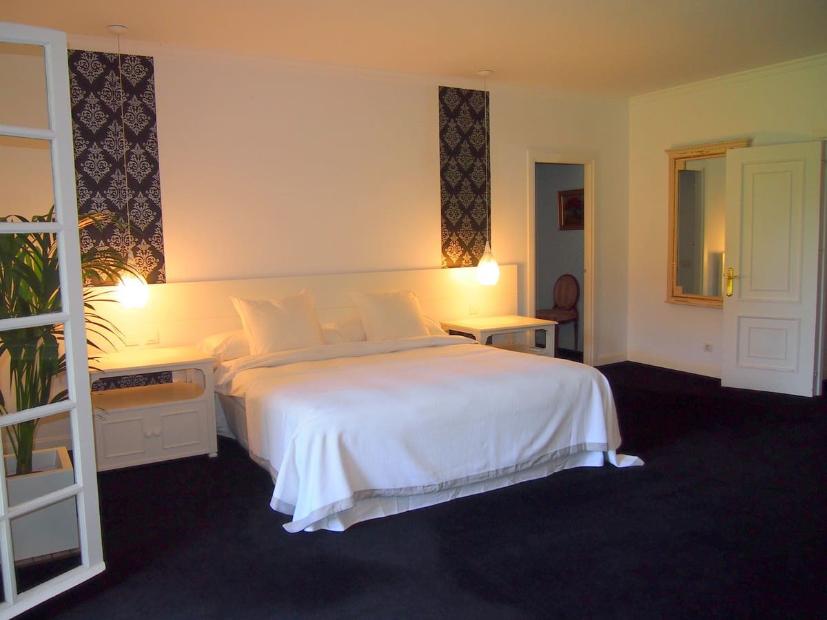 8 quarto Moradia para venda em Golden Mile com piscina - 11 000 000 € (Ref: 8529556)