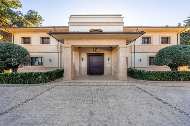 6 soveværelse Villa til salg i Guadalmina Baja, Marbella med swimmingpool - € 11.500.000 (Ref: 8529558)