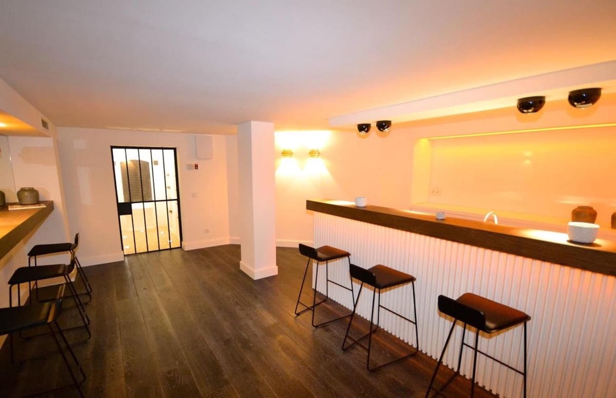 6 sypialnia Willa na sprzedaż w Golden Mile z basenem garażem - 14 859 000 € (Ref: 8529560)