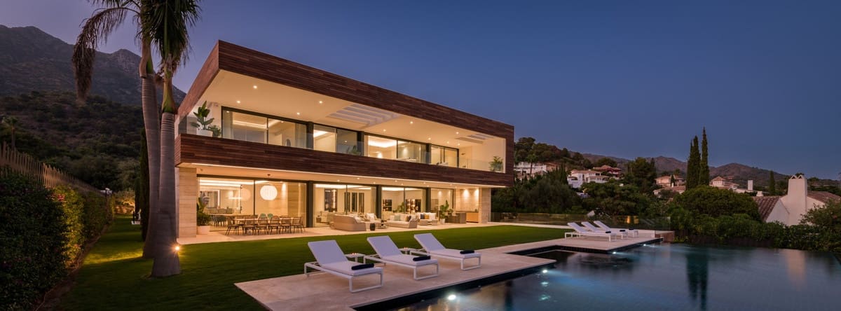 9 soverom Villa til salgs i Golden Mile med svømmebasseng - € 17 000 000 (Ref: 8529568)