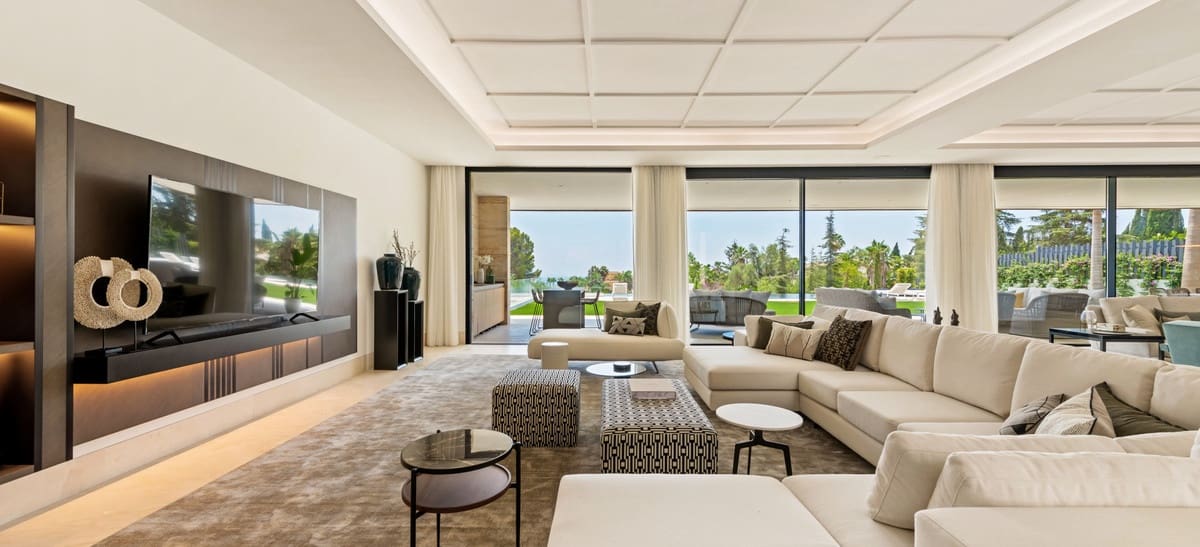 9 soverom Villa til salgs i Golden Mile med svømmebasseng - € 17 000 000 (Ref: 8529568)