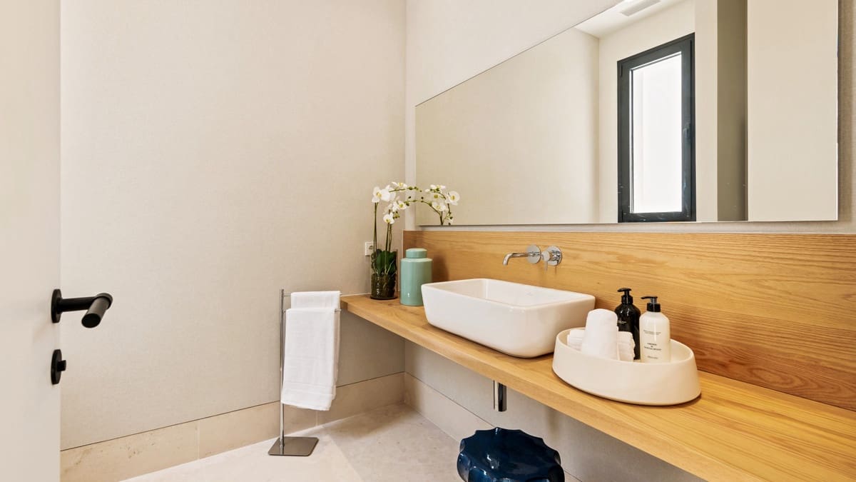 9 soverom Villa til salgs i Golden Mile med svømmebasseng - € 17 000 000 (Ref: 8529568)