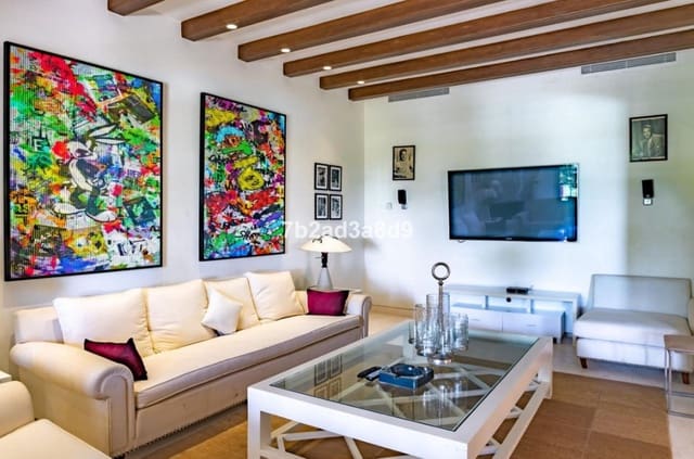 9 soverom Villa til salgs i Lomas De Marbella, Marbella med svømmebasseng - € 11 500 000 (Ref: 8529570)