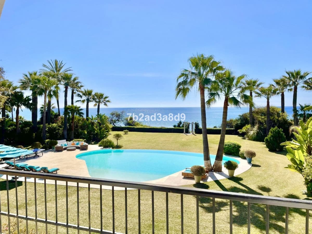 9 soverom Villa til salgs i Marbella med svømmebasseng - € 11 500 000 (Ref: 8529570)