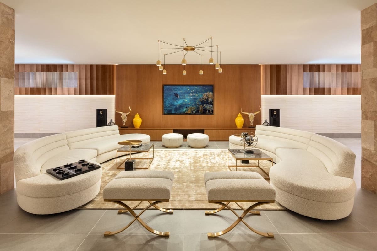 9 soveværelse Villa til salg i Marbella med swimmingpool garage - € 29.500.000 (Ref: 8529571)