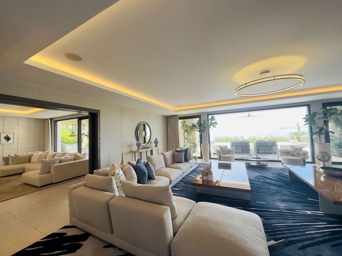 9 soveværelse Villa til salg i Marbella med swimmingpool garage - € 29.500.000 (Ref: 8529571)