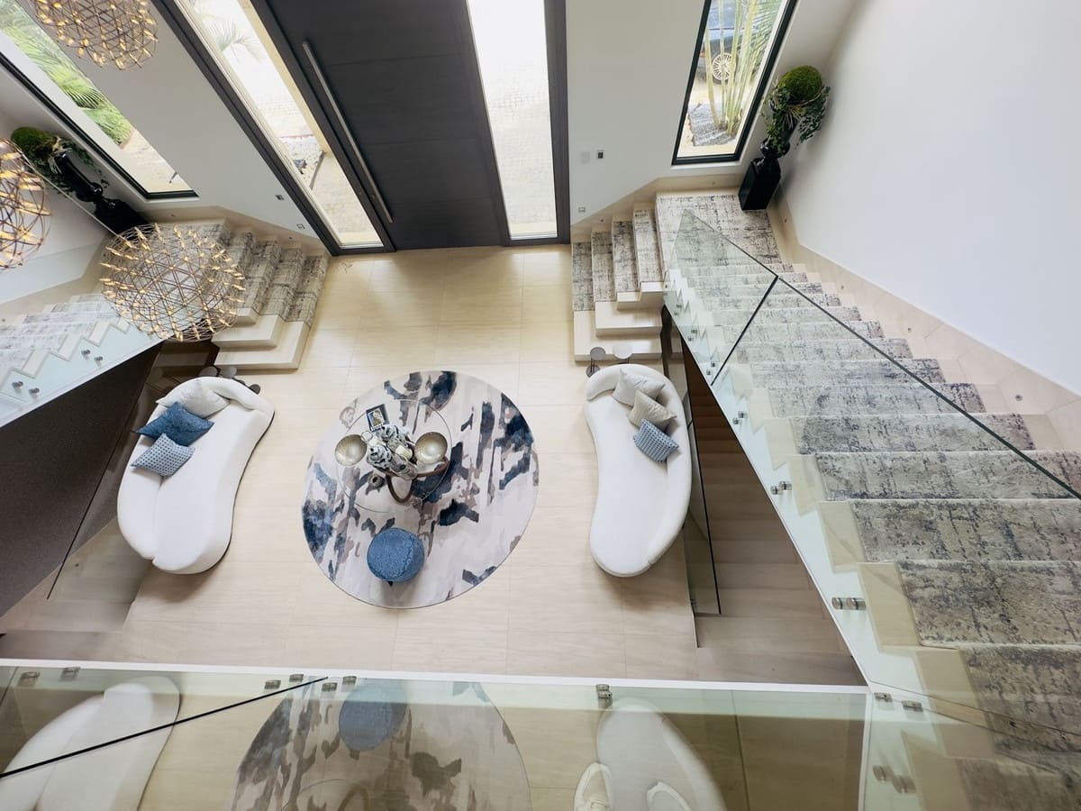 9 soveværelse Villa til salg i Marbella med swimmingpool garage - € 29.500.000 (Ref: 8529571)