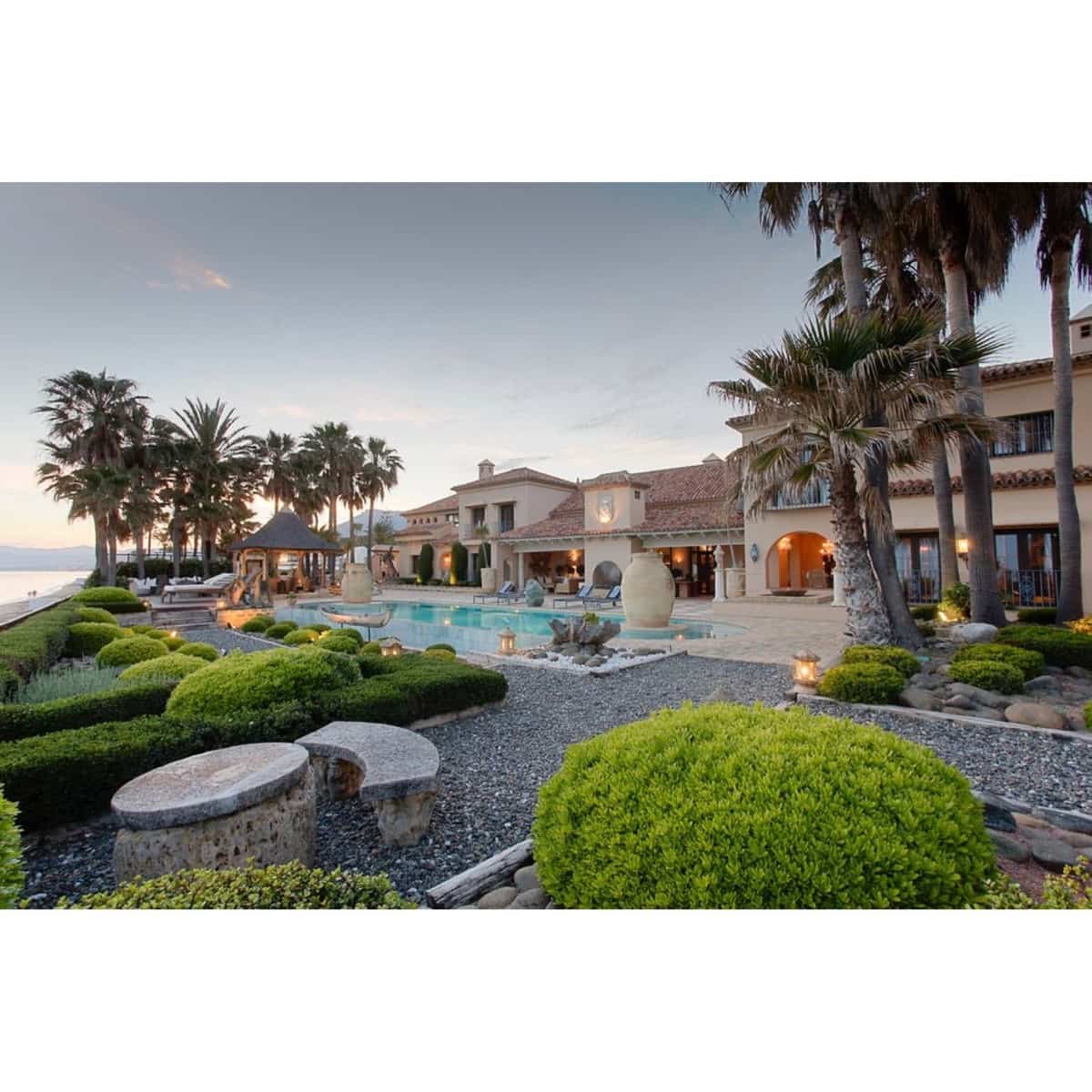 7 camera da letto Villa in vendita in Los Monteros con piscina garage - 33.000.000 € (Rif: 8529574)