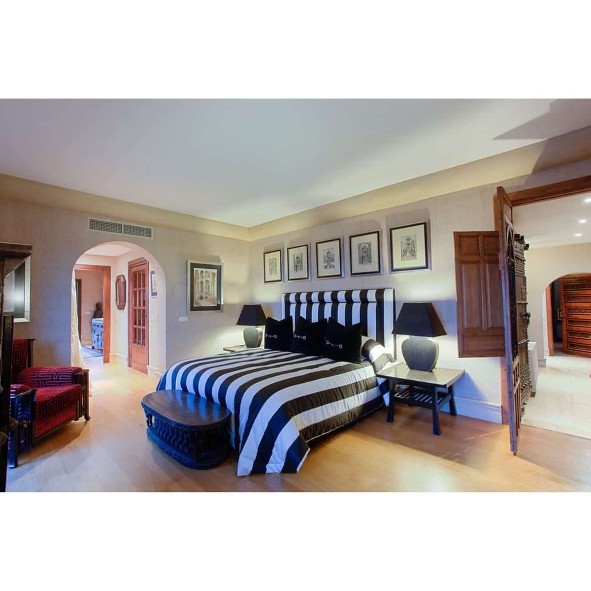 7 camera da letto Villa in vendita in Los Monteros con piscina garage - 33.000.000 € (Rif: 8529574)