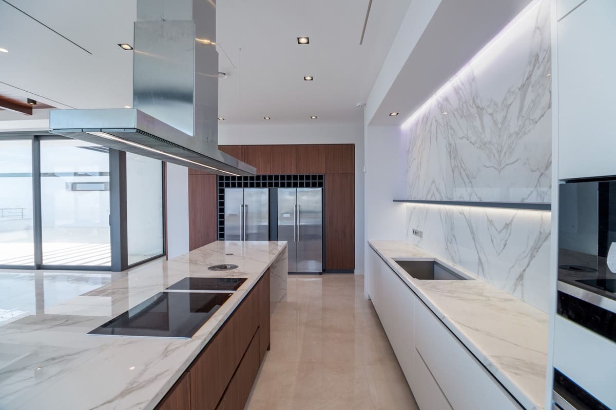 12 sypialnia Willa na sprzedaż w Benahavis z basenem - 12 900 000 € (Ref: 8529576)