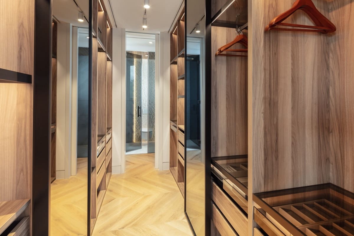 4 soveværelse Penthouse til salg i Golden Mile med swimmingpool - € 11.900.000 (Ref: 8529580)