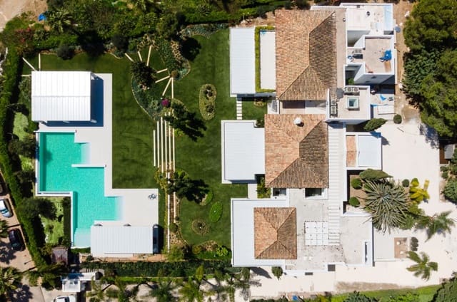 7 bedroom Villa for sale in Sierra Blanca, Marbella with pool garage - € 16,900,000 (Ref: 8529583)