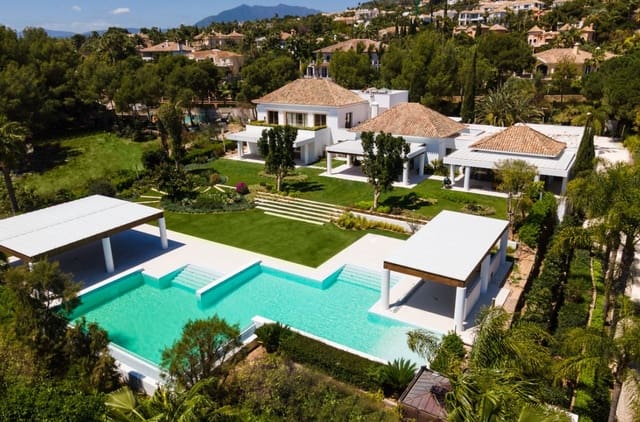 7 bedroom Villa for sale in Sierra Blanca, Marbella with pool garage - € 16,900,000 (Ref: 8529583)