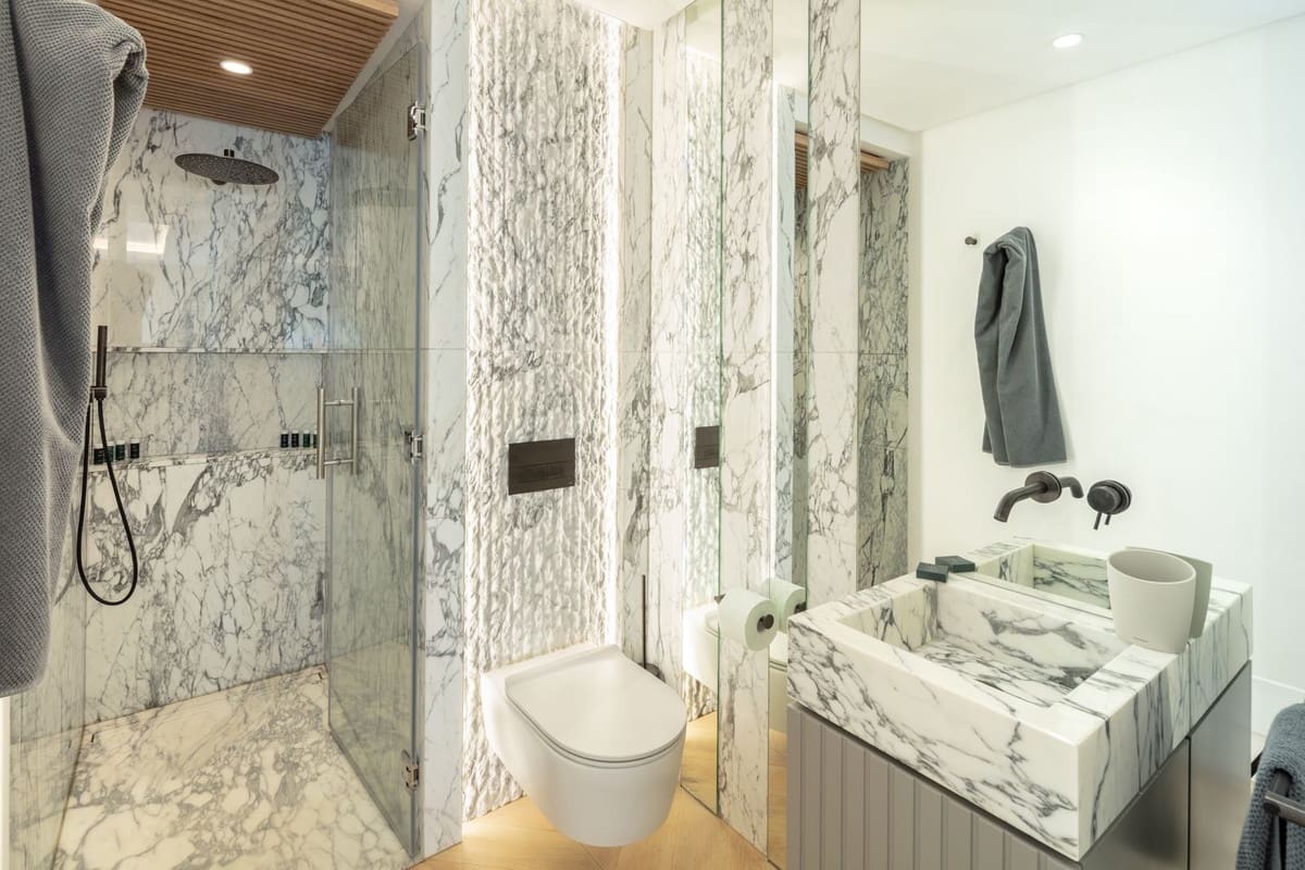 4 soveværelse Studio til salg i Golden Mile med swimmingpool - € 11.900.000 (Ref: 8529585)