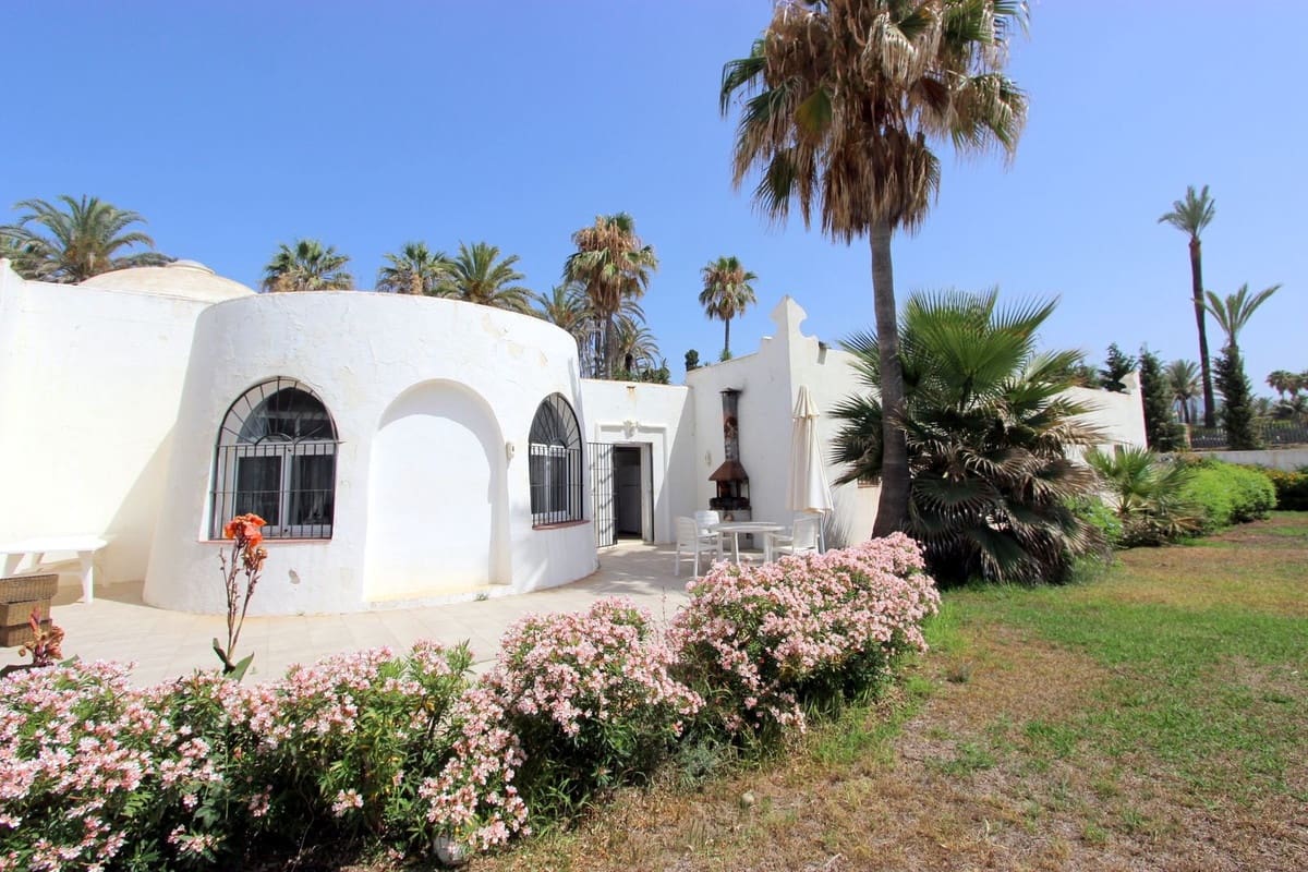 11 camera da letto Villa in vendita in Golden Mile con piscina garage - 12.000.000 € (Rif: 8529591)