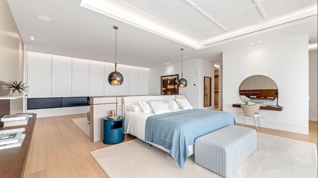 9 quarto Moradia para venda em Sierra Blanca, Marbella com piscina garagem - 16 900 000 € (Ref: 8529594)